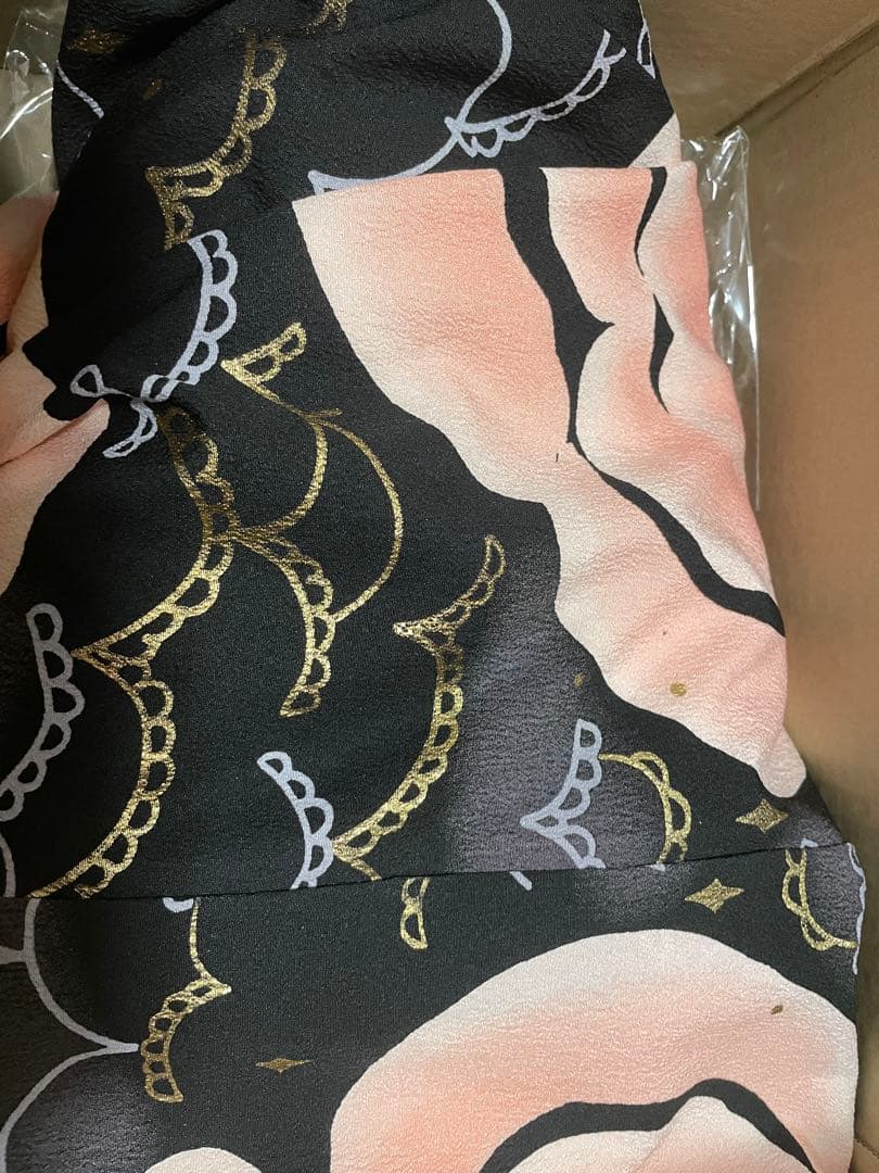 【未洗濯】ポリエステル 作家振袖 tsumori chisato金彩 薔薇