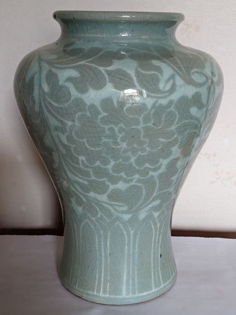 ♦期間限定Xmasセール 朝鮮陶磁！中国 白土象嵌 高麗青磁 梅瓶 骨董品