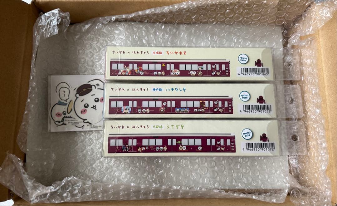 ちいかわ×阪急電車　Nゲージ　鉄道模型　ディスプレイモデル3種