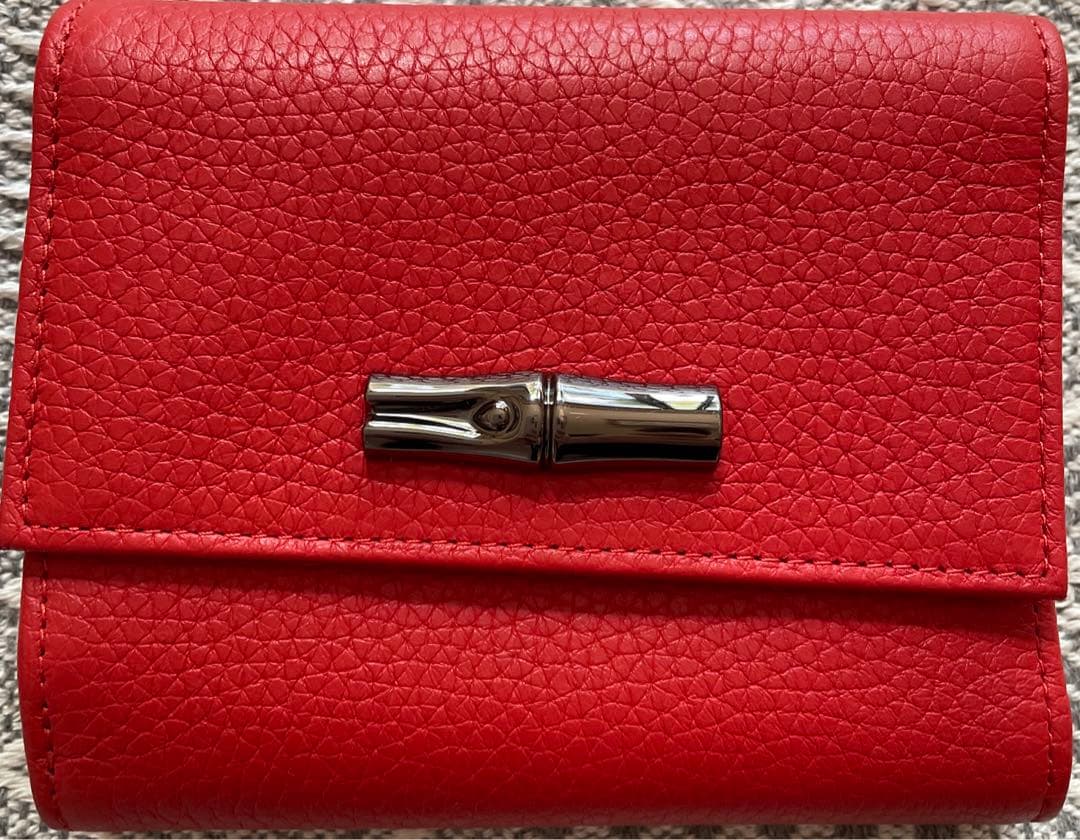 ロンシャン三つ折り財布