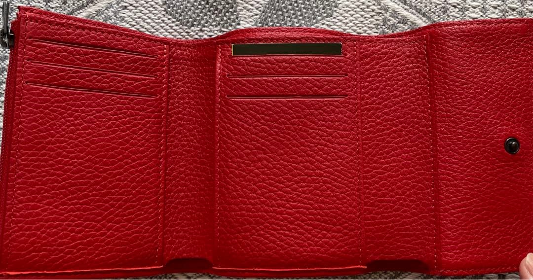 ロンシャン三つ折り財布