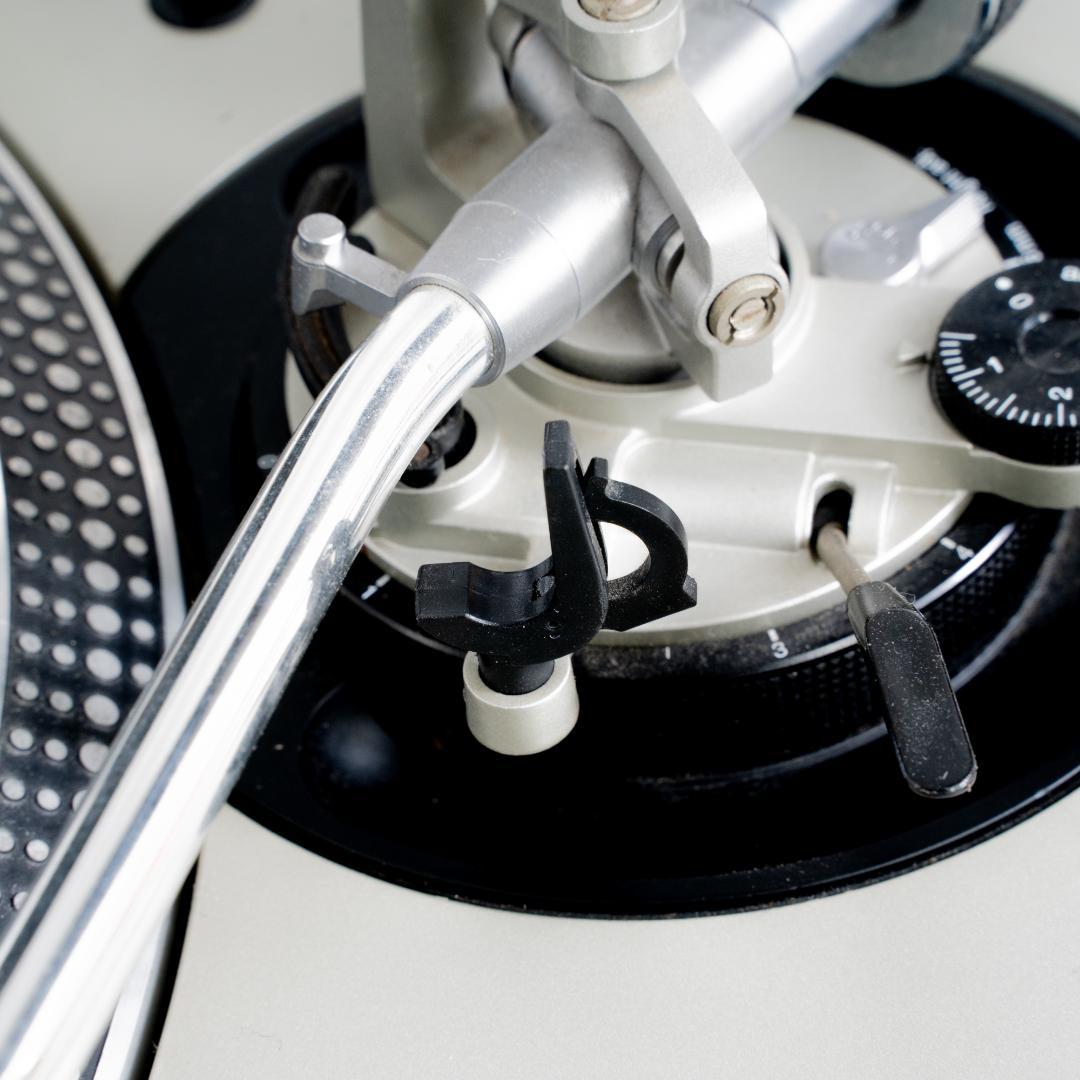 動作確認済み Technics SL-1200 mk3d ターンテーブル