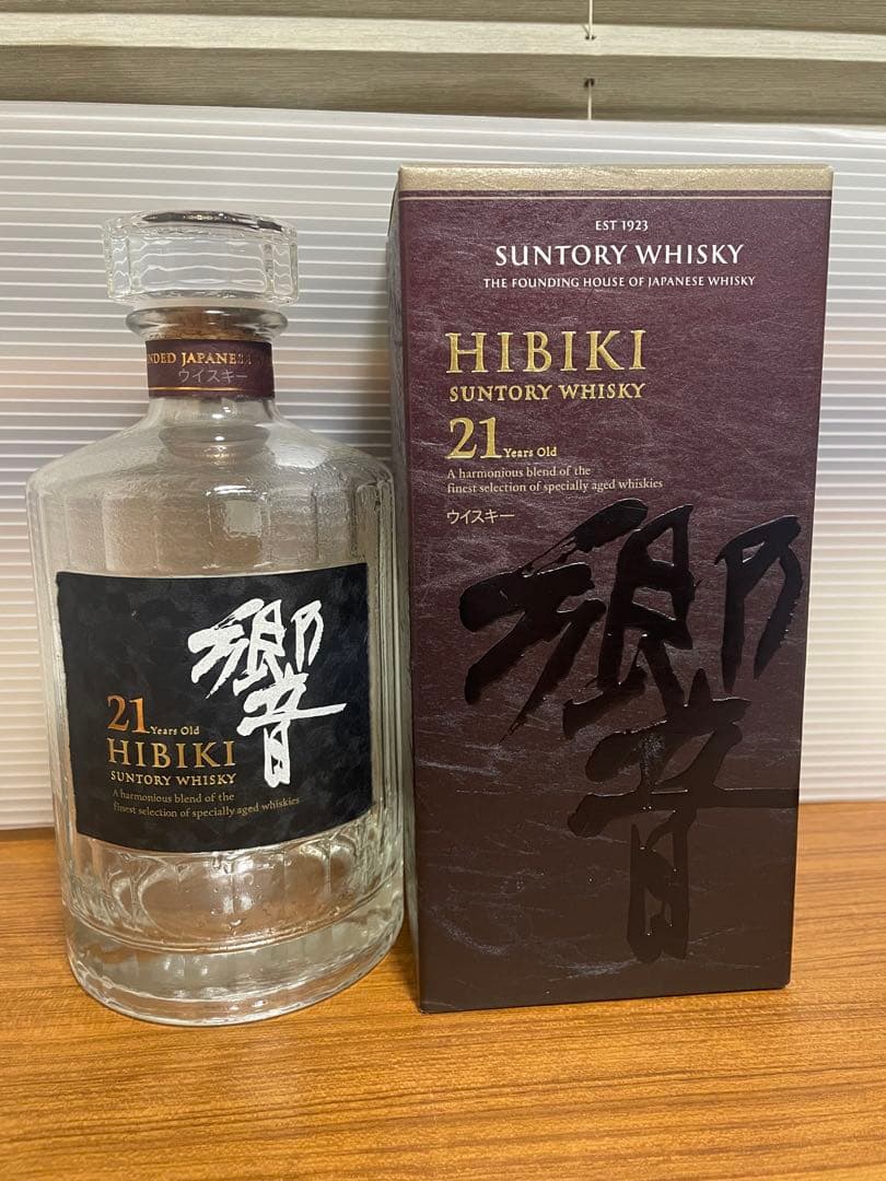 Hibiki 21年 ウイスキー　空瓶　空箱
