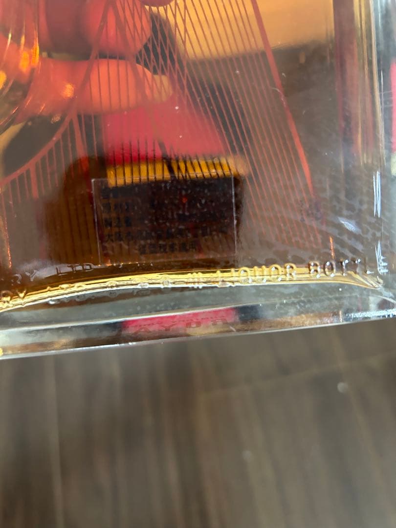 サントリー SUNTORY ローヤル ピアノ型ボトル 600ml43% 特級