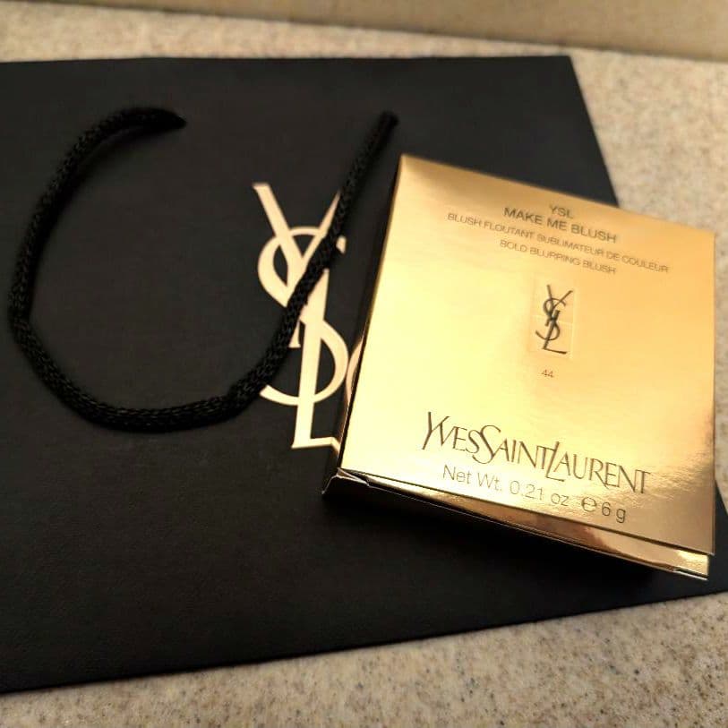 YSL イヴサンローラン　メイクミーブラッシュパウダー44