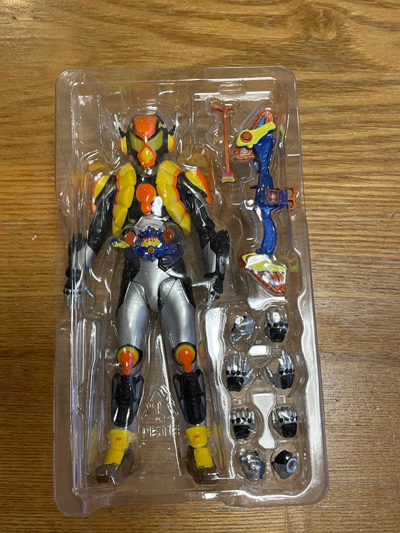 SHフィギュアーツ 仮面ライダーヴラム