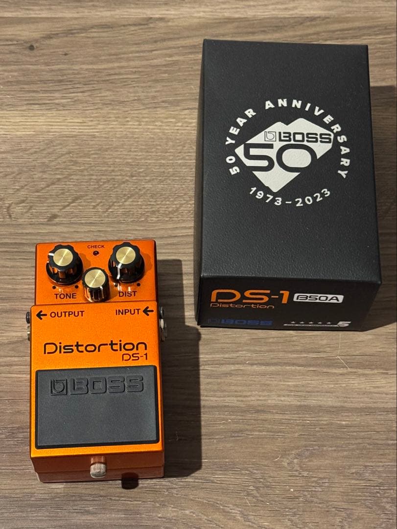 BOSS DS-1 50周年記念モデル