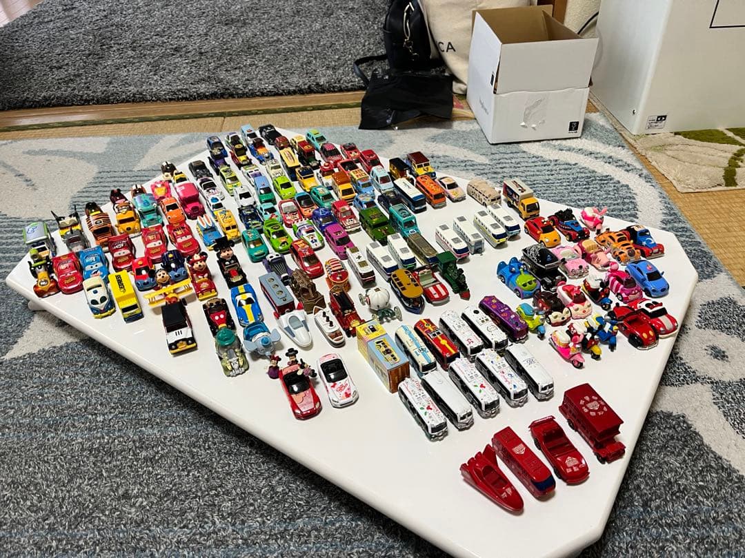 ディズニートミカ150点