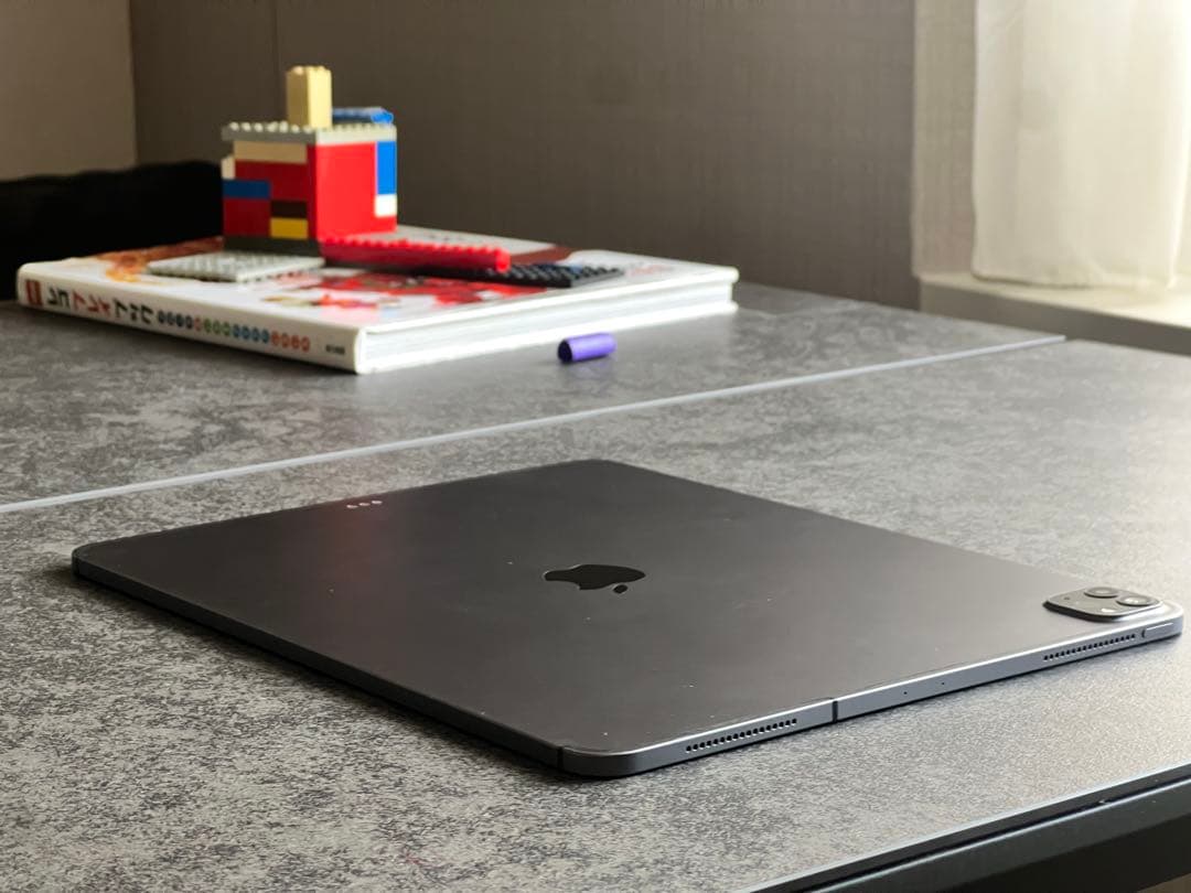 iPad Pro 12.9インチ 第4世代 256GB セルラー