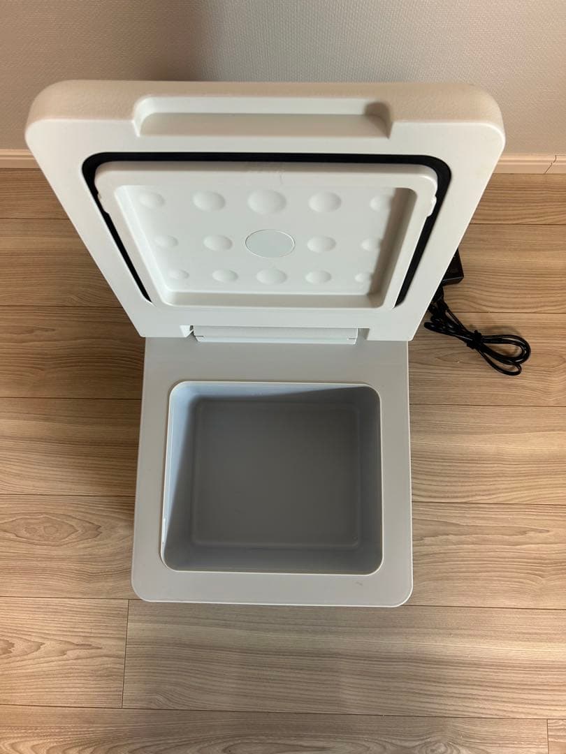 ポータブル冷蔵庫「VS-CB009」