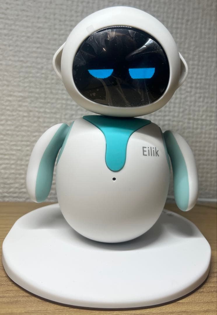Eilik Energize Lab 社製ロボット