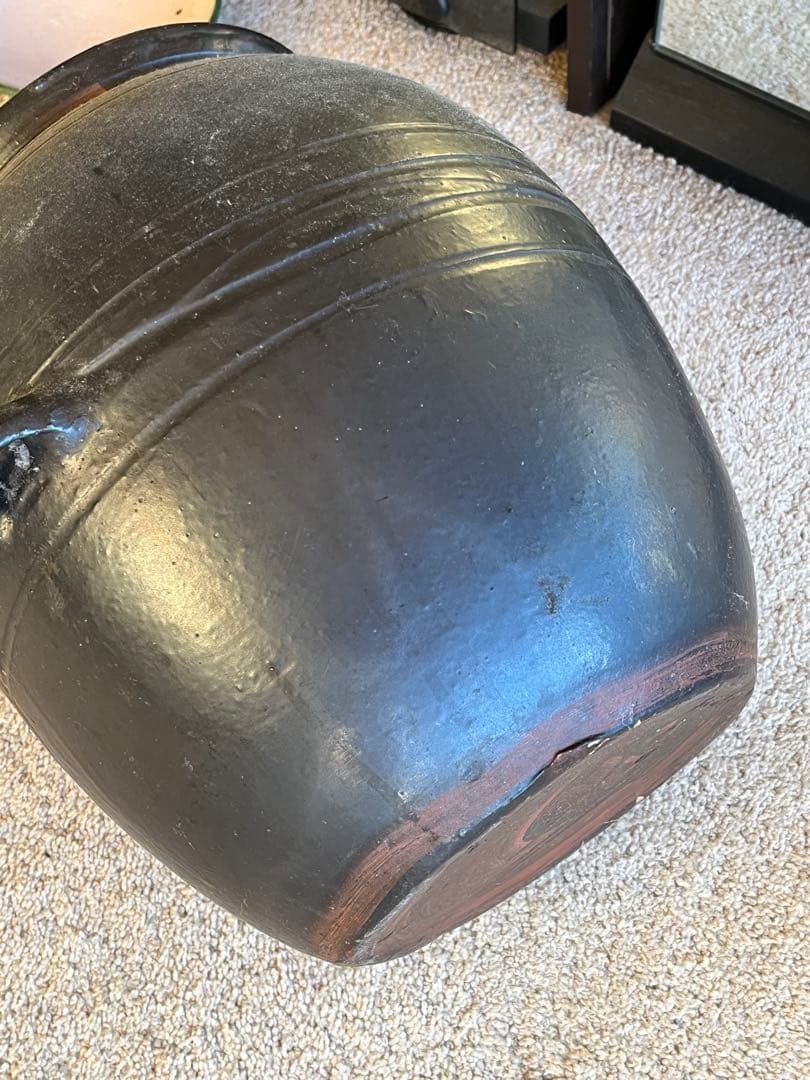 持ち手付き大壺￼