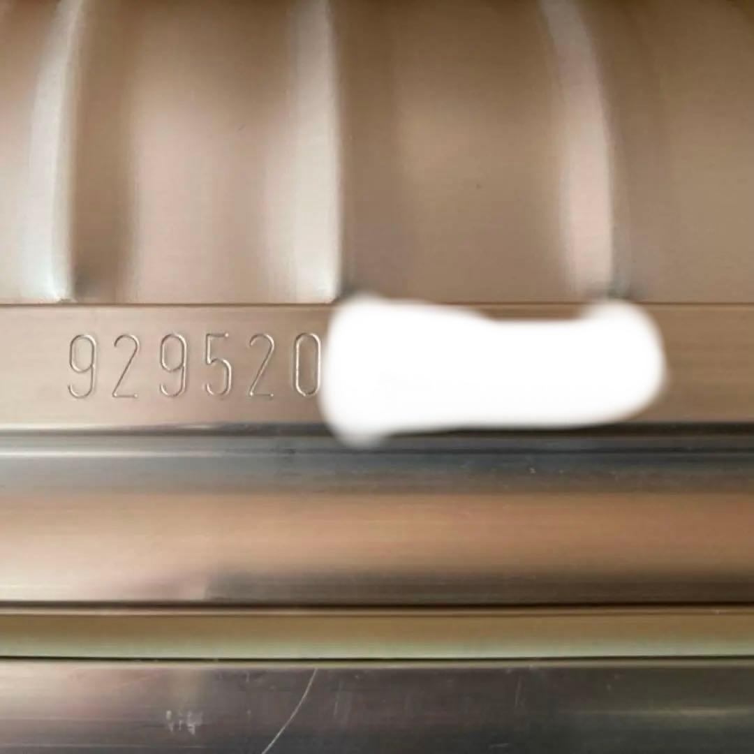 最終値下げ　美品　リモワRIMOWA トパーズTOPAS 32L 青ロゴ　2輪