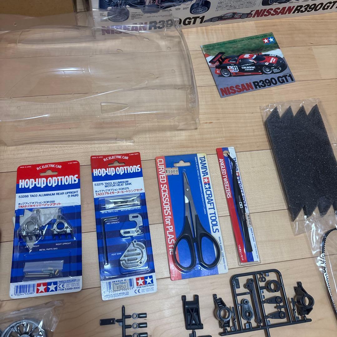 NISSAN R390 GT1 プラモデル ラジコン