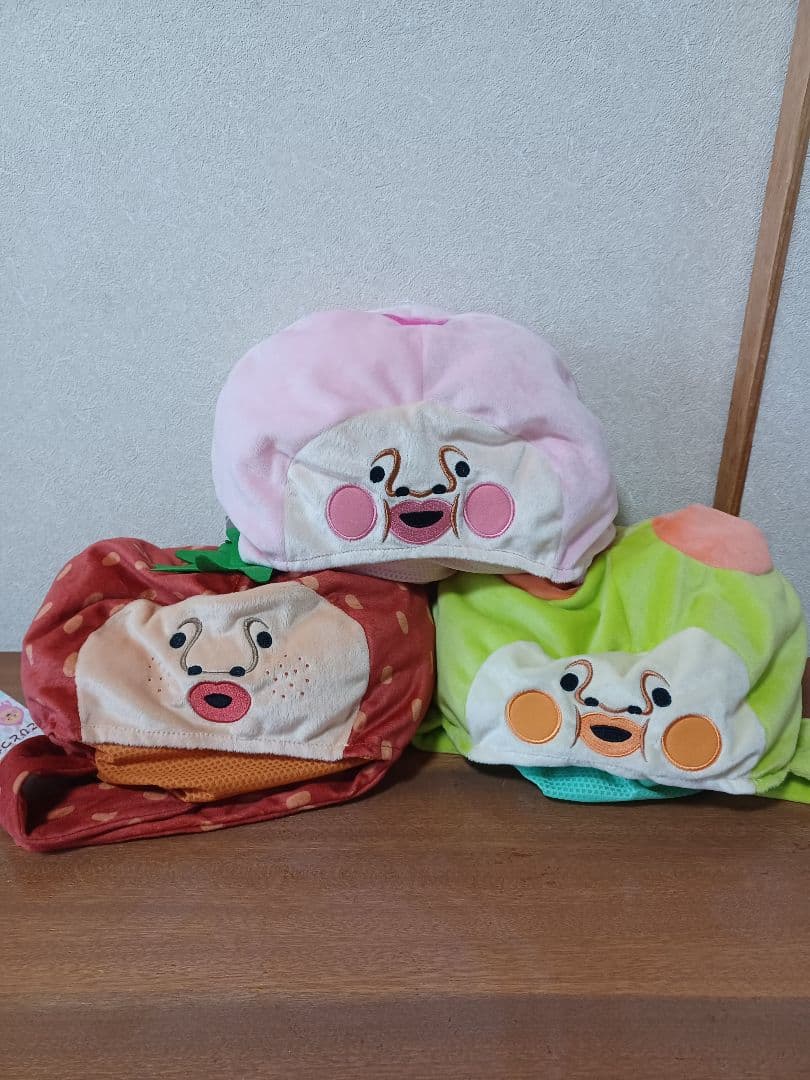 こびとづかん　BIGぬいぐるみ　なりきり帽子　他