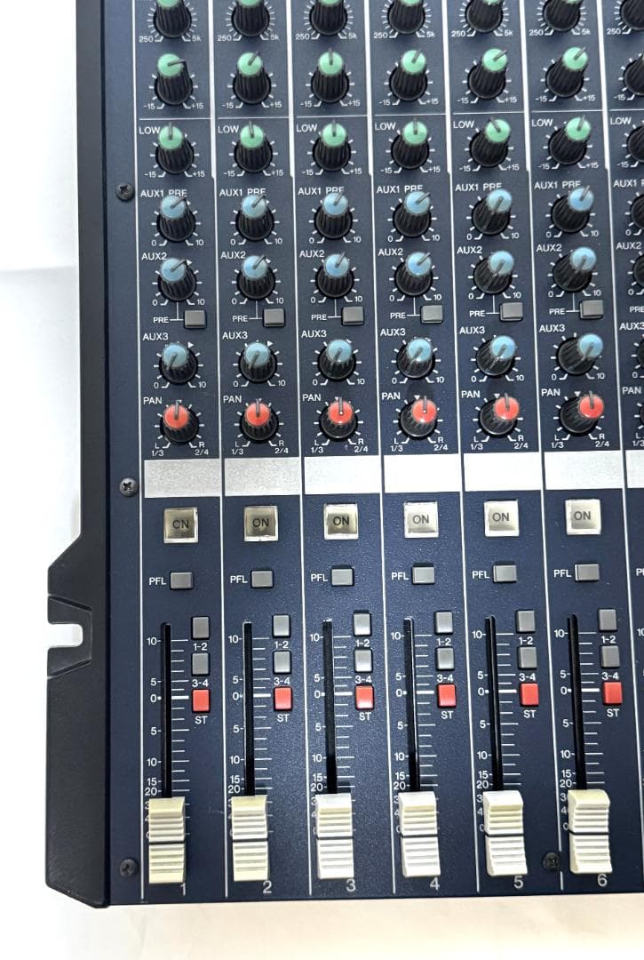 Yamaha MG166C アナログミキサー 16チャンネル