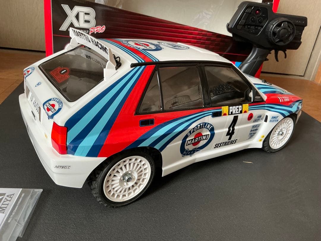 XBランチアデルタ インテグラーレ (TT-02) プロポ付き塗装済み完成モデル