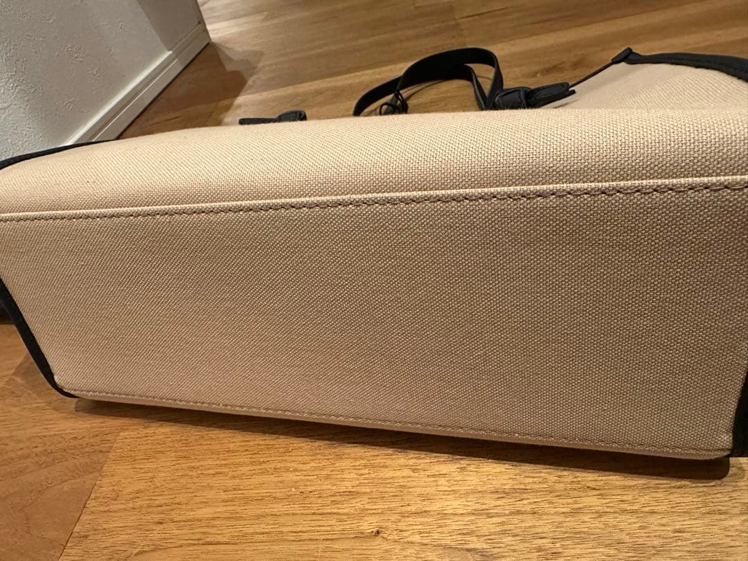 ジャンニキアリーニ　マルッチェラSサイズ　未使用　保存袋付き