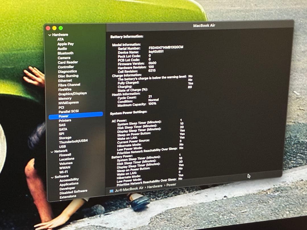 MacBookAir M2 8GB 256GB 13インチ　スペースグレー