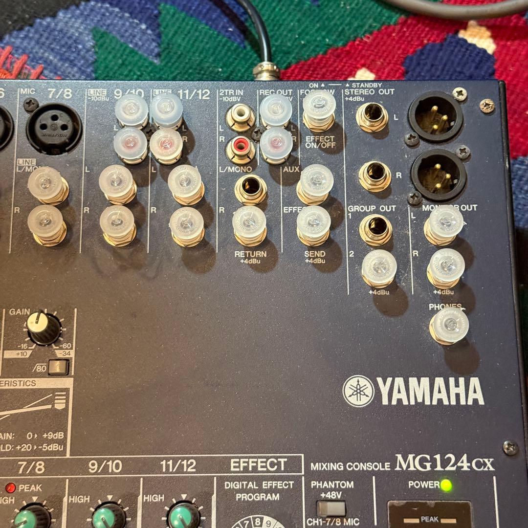 M*N様 【動作確認済み】YAMAHA MG124CX コンパクトミキサー ヤマ