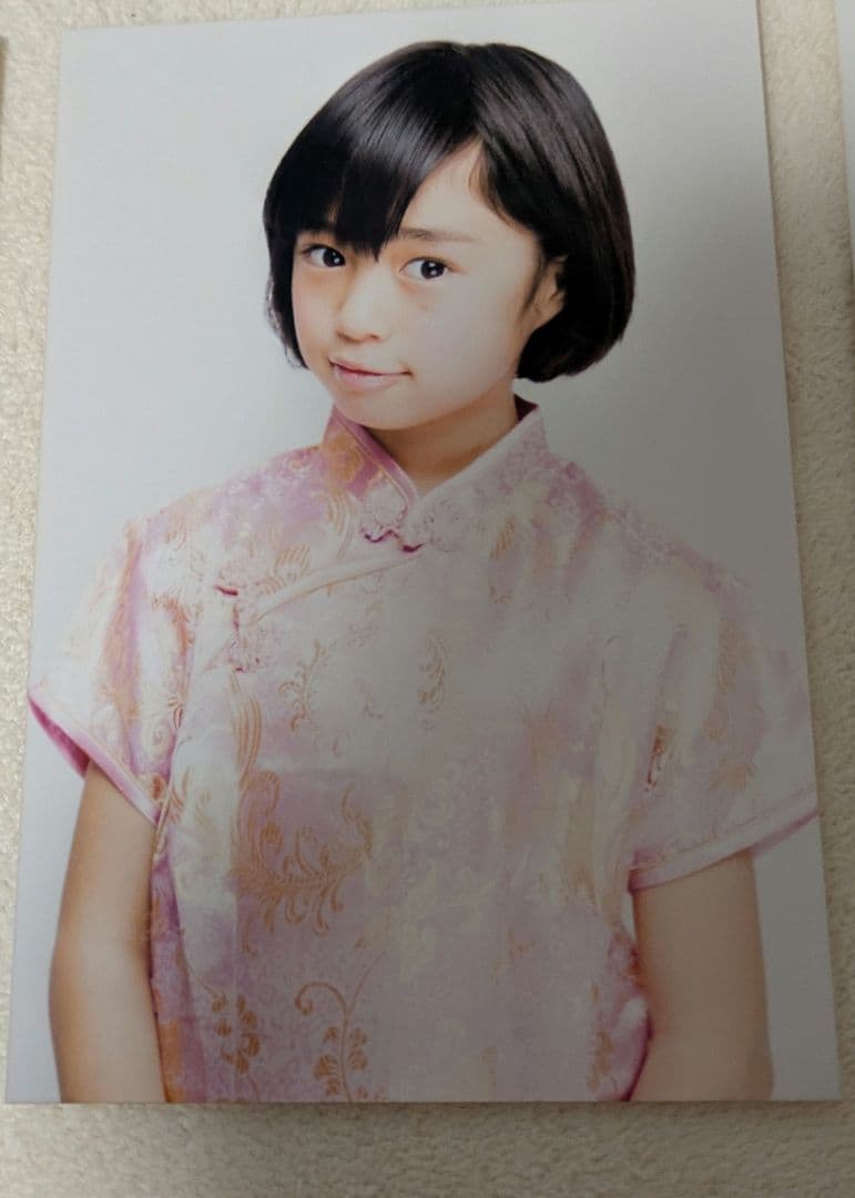 絵森彩　生写真　チャイナドレス　依田彩花