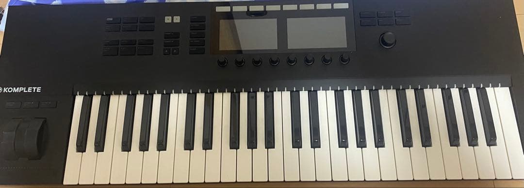 KOMPLETE KONTROL S49 MK2 ライセンス有り