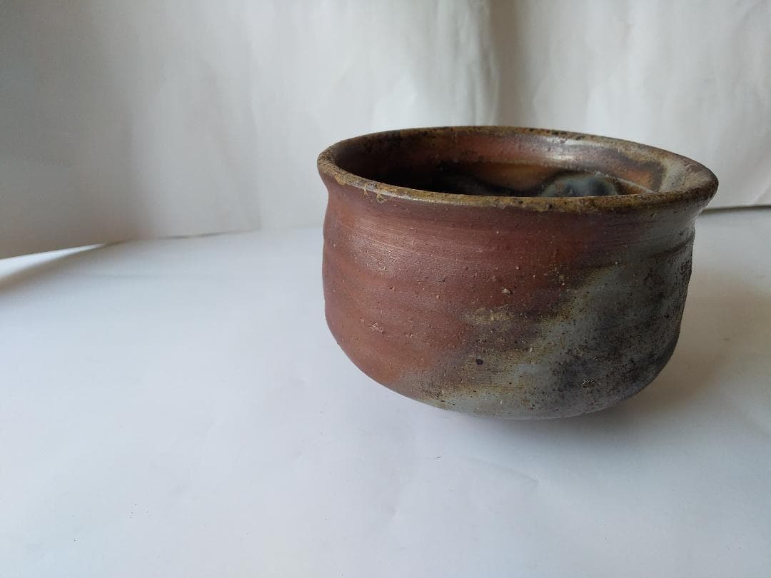 藤原謙 青備前焼 備前茶碗 備前焼茶碗 茶道具 抹茶碗 新品 未使用 です。