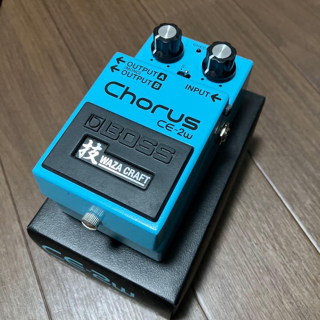 ギター BOSS CE-2w