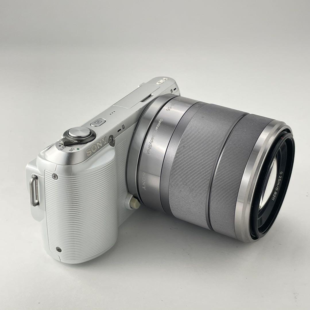 【国際版・返品保証】Sony NEX-C3 ホワイト レンズキット