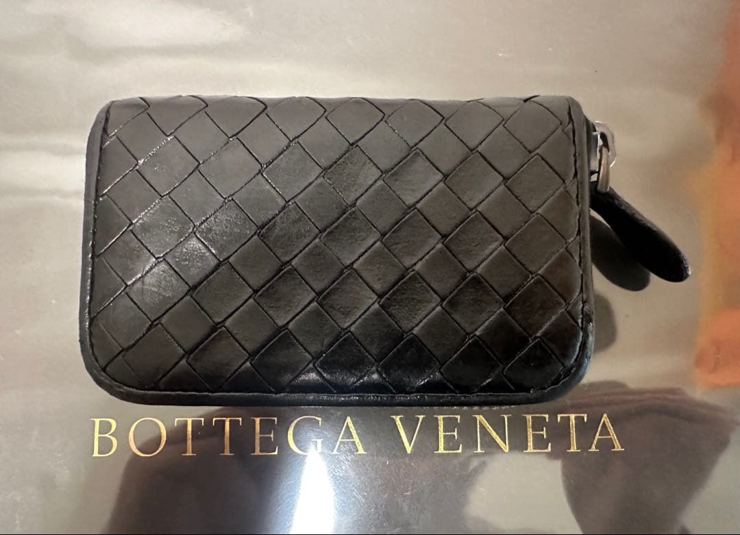 【美品】ボッテガヴェネタ イントレチャートケース/ラム/黒/4️⃣✨✨