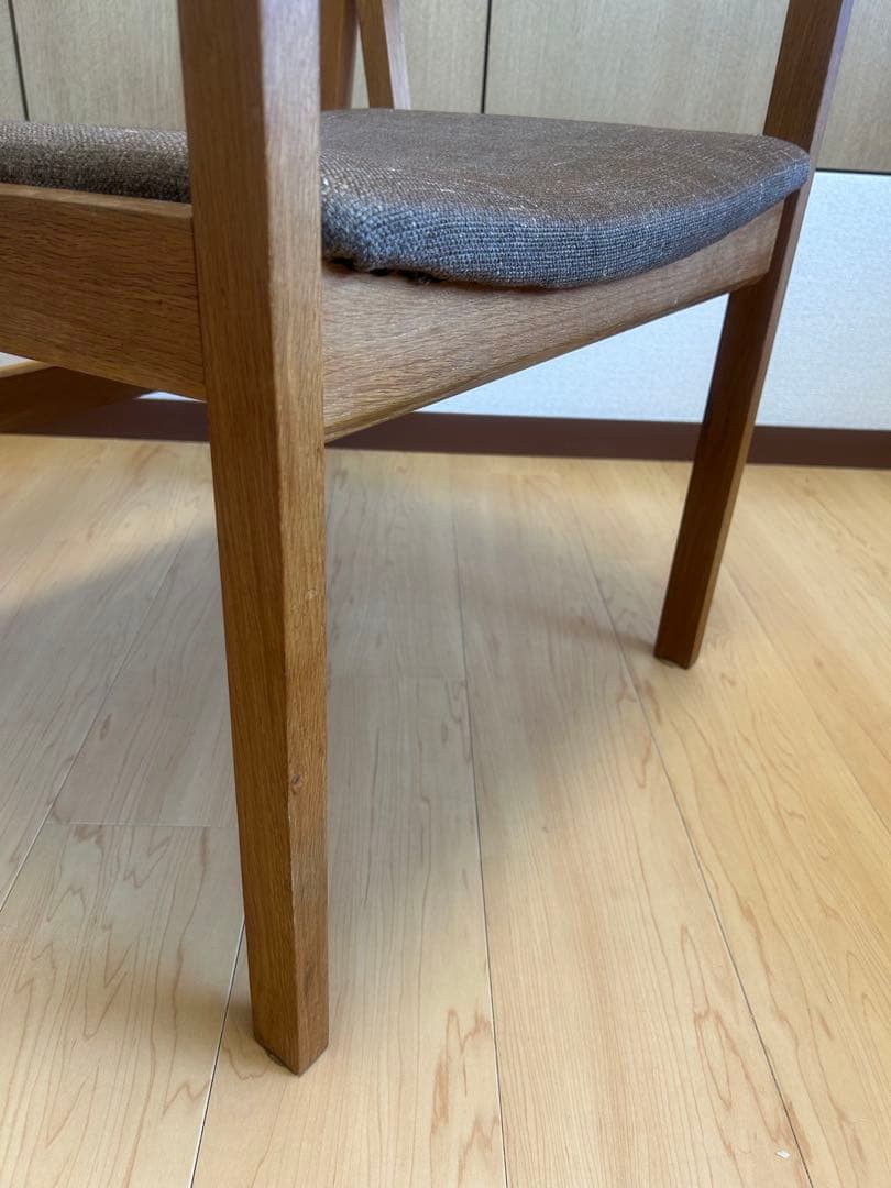 karf standard label アームチェア　ダイニングチェア　①