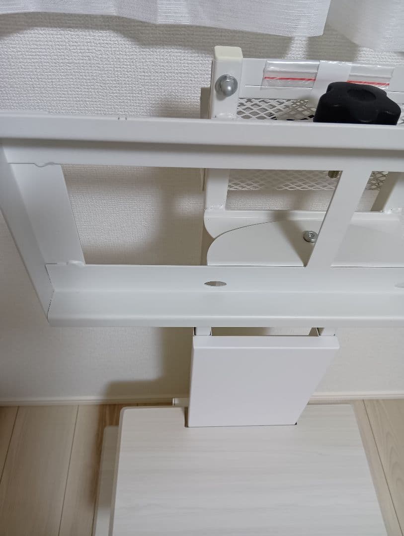 ニトリ　壁寄せテレビスタンド　トエル