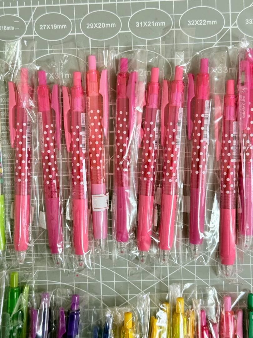 ゼブラ ボールペン 0.5 水玉柄 59本まとめ売り 未使用／中古 混在