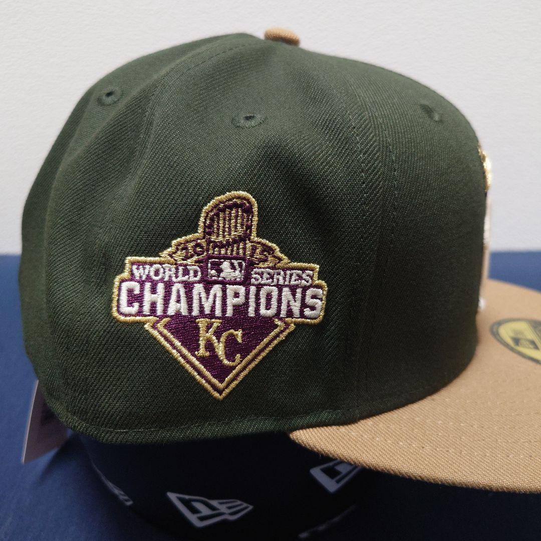 【新品】ニューエラ 59FIFTY Happy Holidays ロイヤルズ