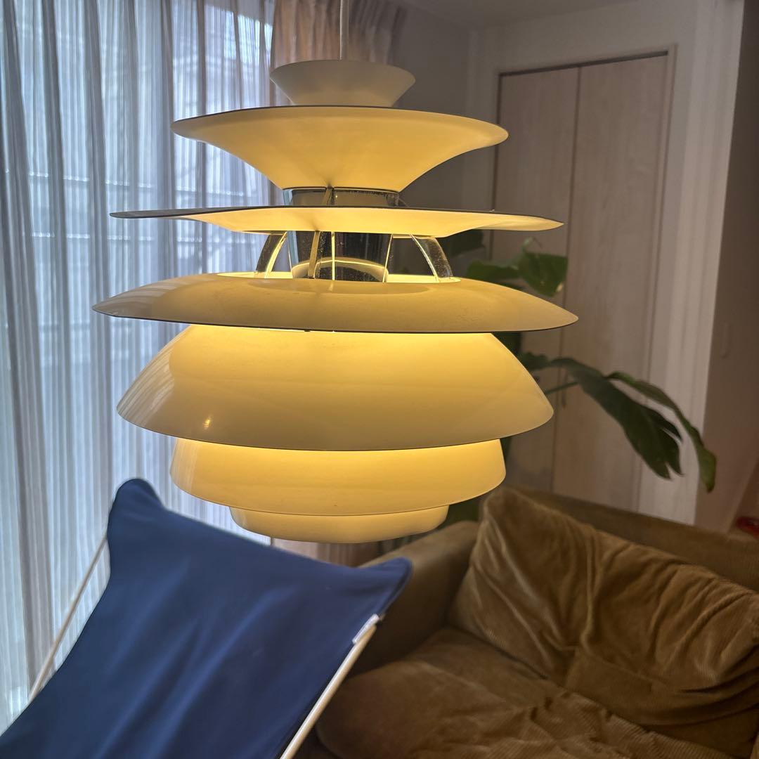 Louis Poulsen | PH BALL ペンダントランプ