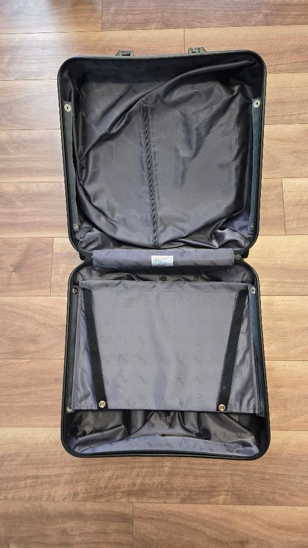 RIMOWA リモワ SALSA DELUXE サルサデラックス 32L 黒