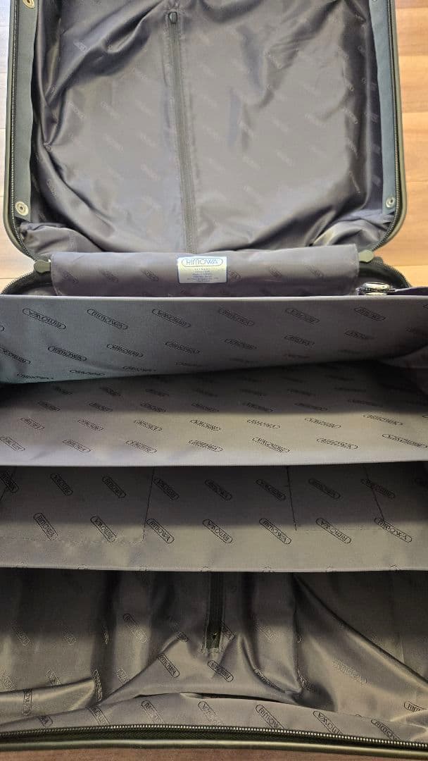 RIMOWA リモワ SALSA DELUXE サルサデラックス 32L 黒
