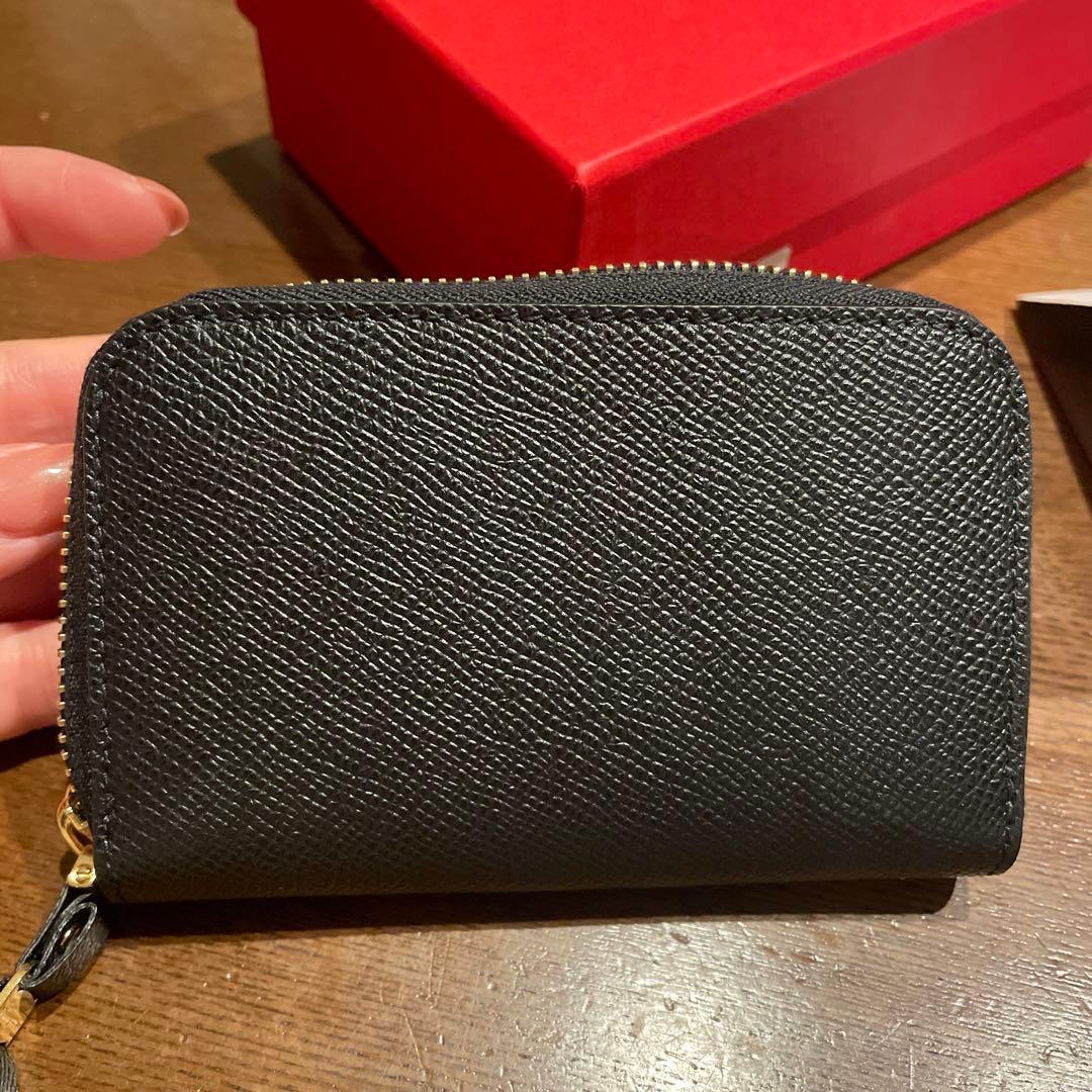 フェラガモ Ferragamo ヴァラリボン 財布 小銭入れ 新品未使用‼️
