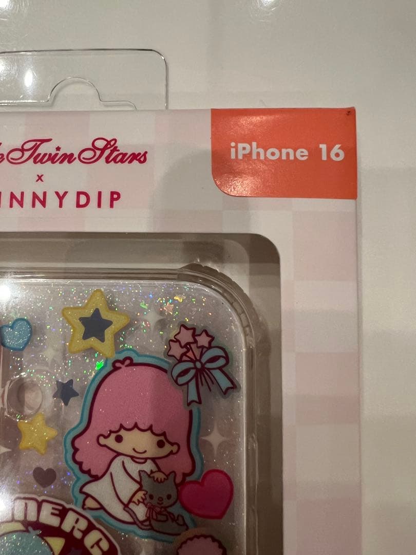 リトルツインスターズ SKINNY DIP 携帯ケース　iPhone16