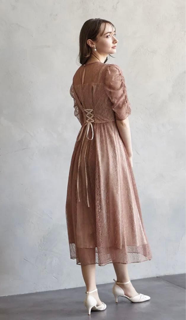 Aimer エメ パーティー ドレス ピンクベージュ S 低身長