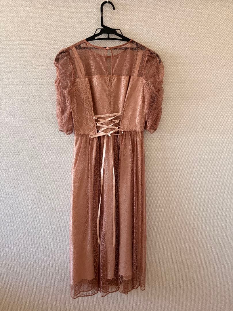 Aimer エメ パーティー ドレス ピンクベージュ S 低身長