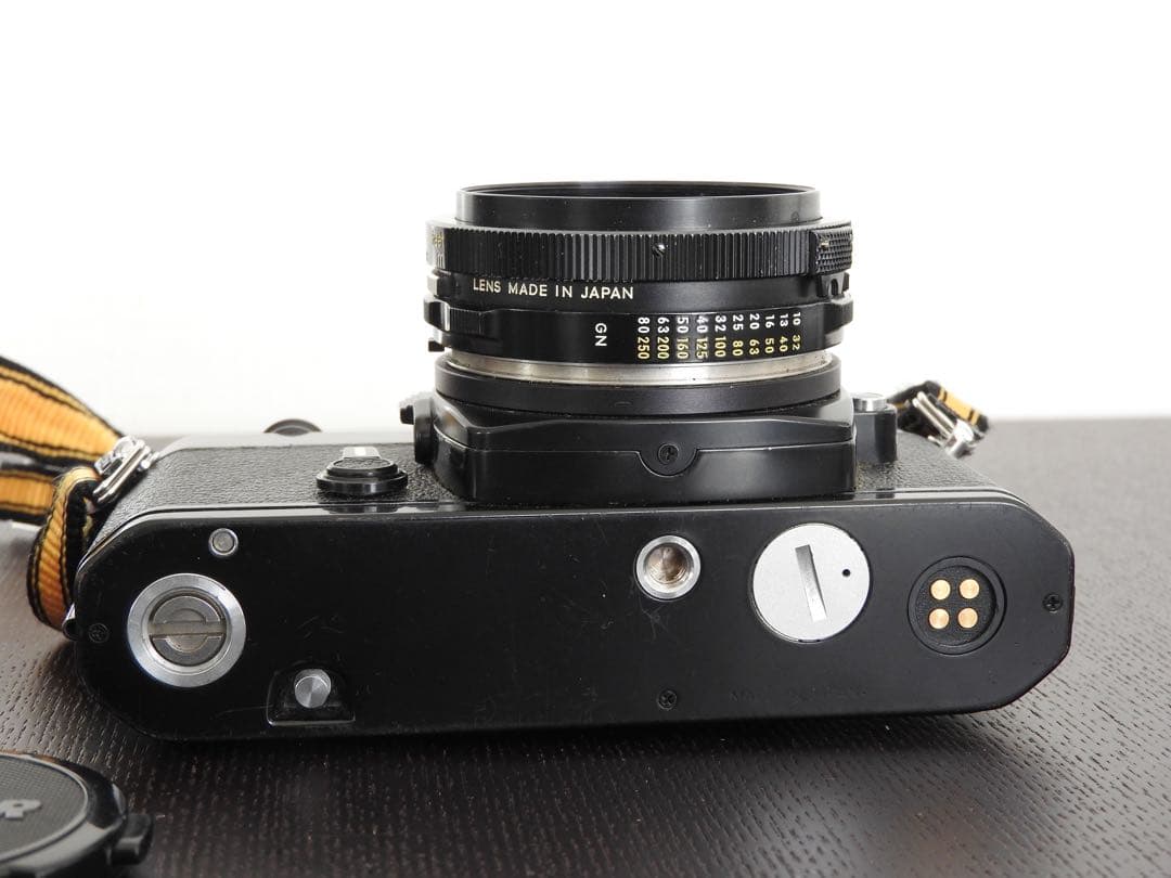 Nikon FE フィルム一眼 GN Auto NIKKOR 45mm f2.8