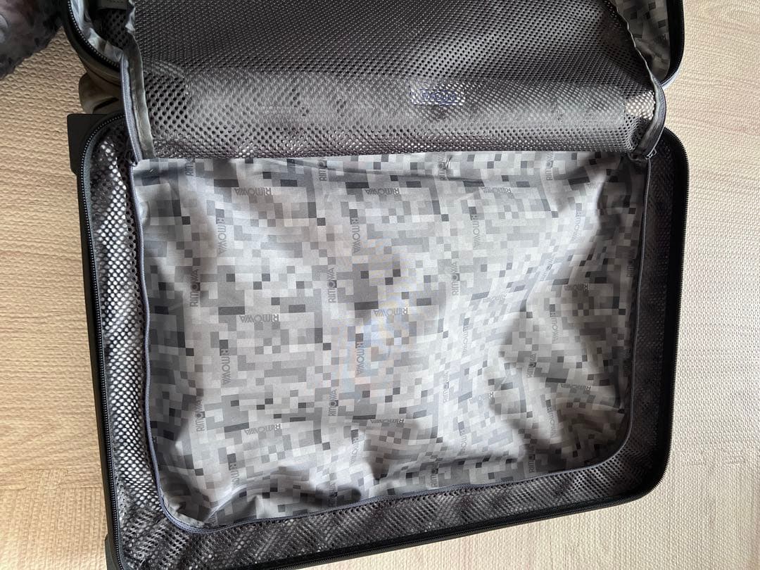 リモワ　サルサ　二輪　機内持込　35リットル