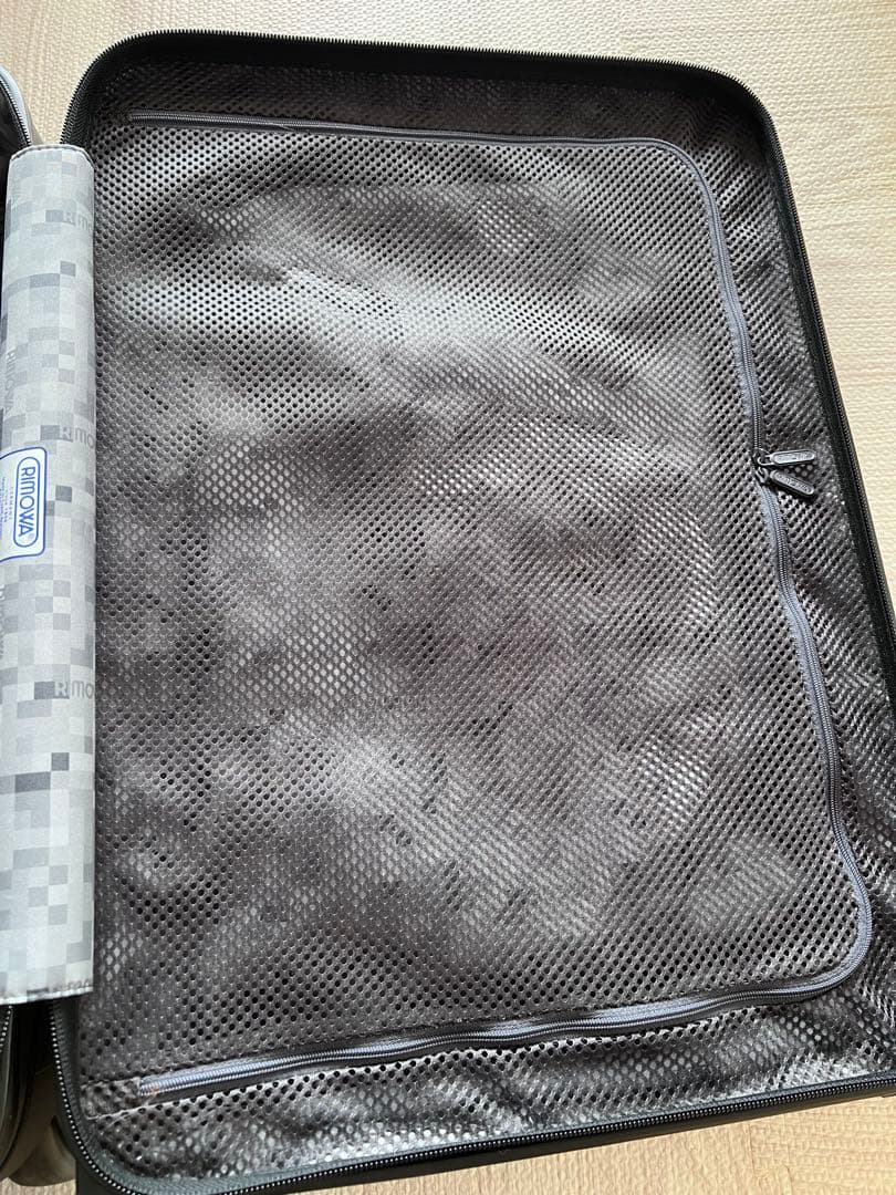 リモワ　サルサ　二輪　機内持込　35リットル