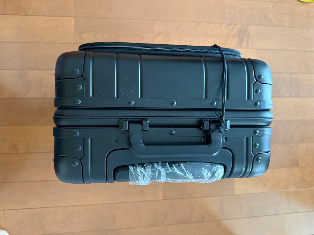 【新品未使用】ルフトハンザ アルニウムコレクション フロントポケット トロリー