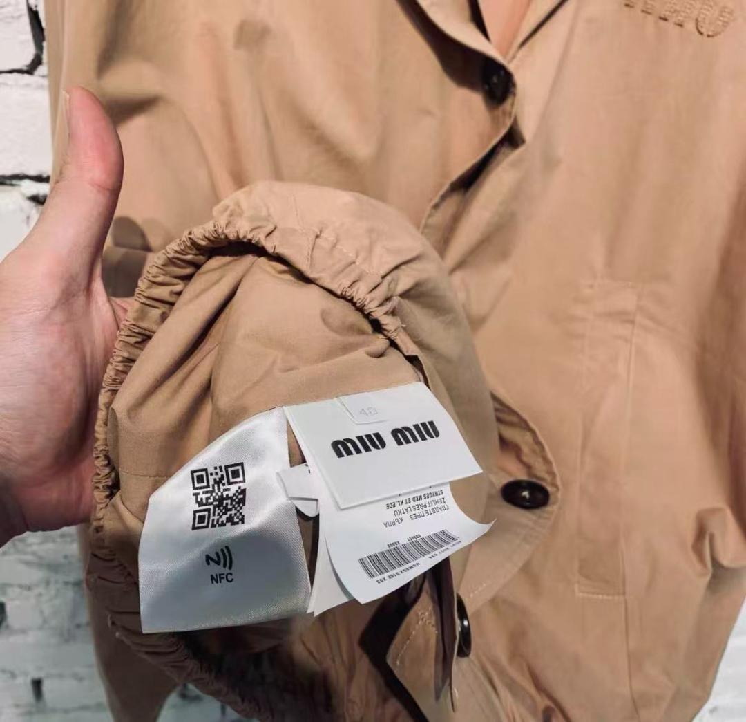 MIU MIU ハリントンジャケット