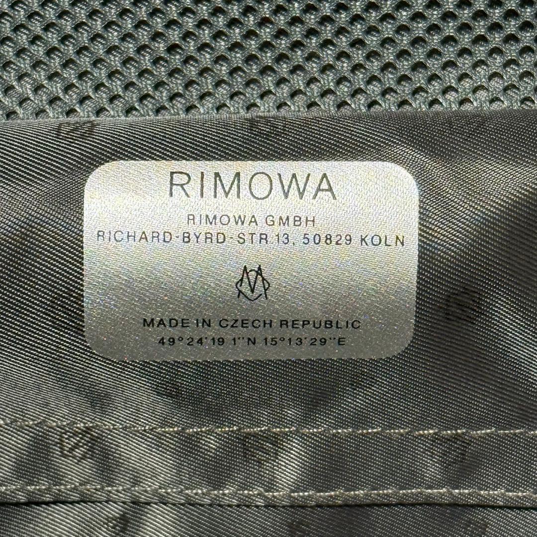⭐️新品未使用⭐️ RIMOWA　エッセンシャルスリーブ　キャリーケース　ブラック