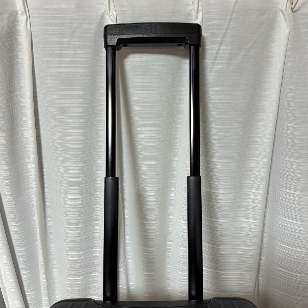 ⭐️新品未使用⭐️ RIMOWA　エッセンシャルスリーブ　キャリーケース　ブラック