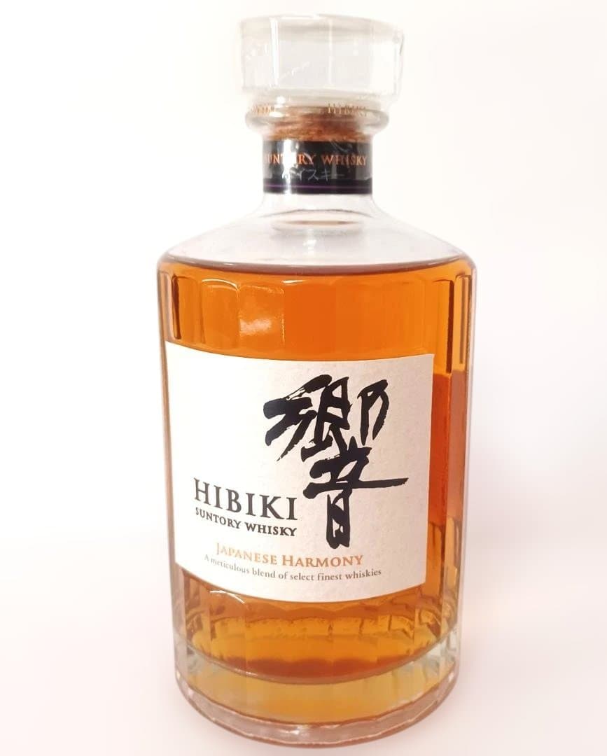 ミ*ト様 【未開封品サントリー ウイスキー 山崎と響 2本セット 内容量700m