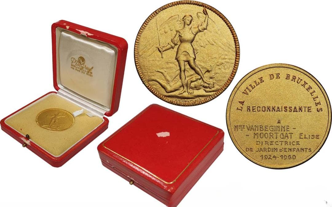 ベルギー ブリュッセル 1960年悪魔に打ち勝つ聖ミカエルメダル